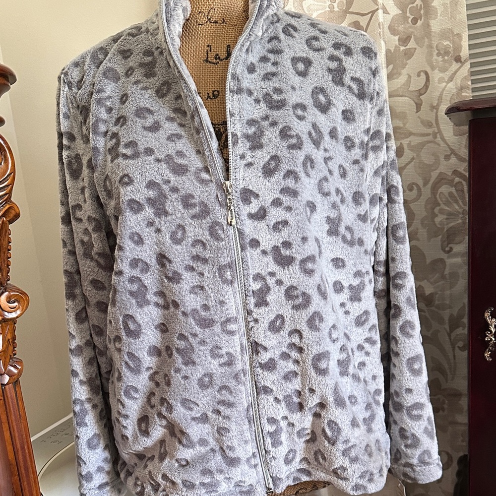 Alfred Dunner Gray Animal Print Teddy Jacket